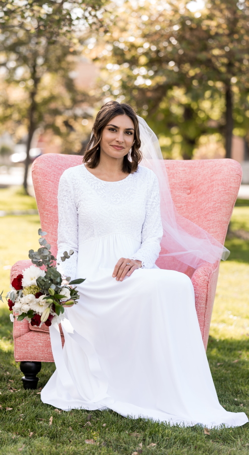 Elegant Wedding Veils by Affordable Elegance Bridal
